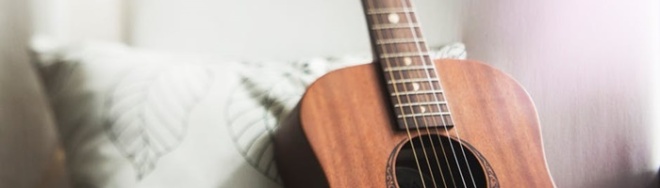 Tips Membeli Gitar Akustik